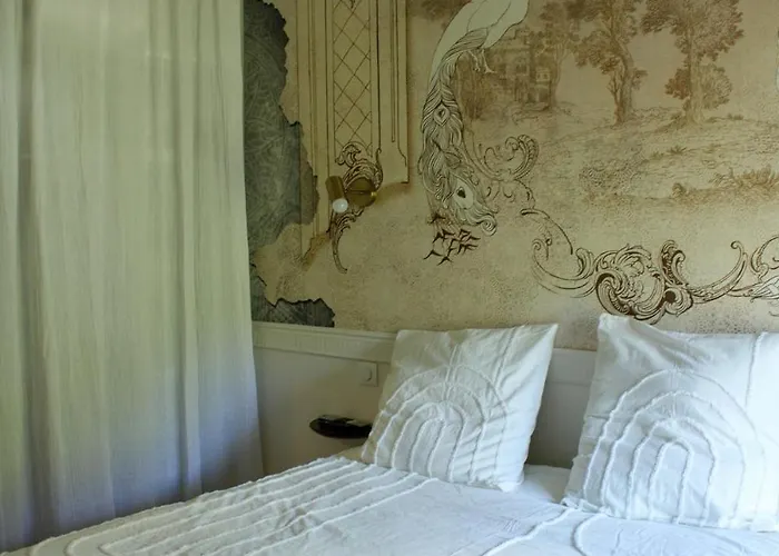 L Escale Antique Apartment